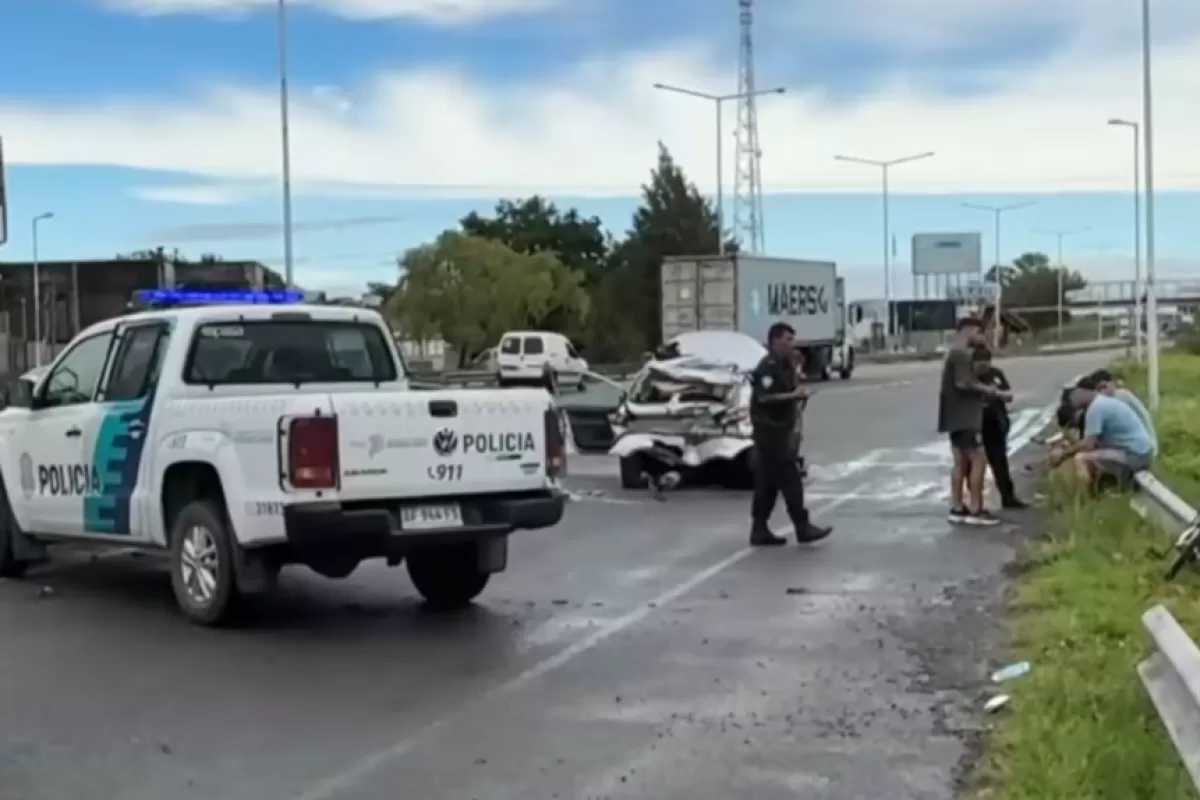 Campana: un choque brutal en Ruta 9 dej&oacute; una joven muerta y otra en estado cr&iacute;tico