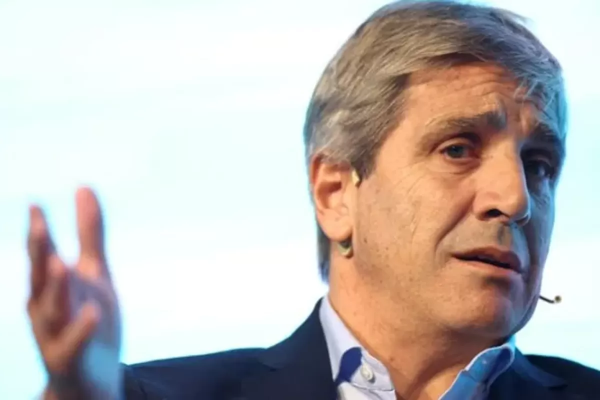 VIDEO | Ins&oacute;lito planteo en el canal m&aacute;s oficialista: Luis Caputo dijo que en LN+ bajan l&iacute;nea para pegarle al Gobierno