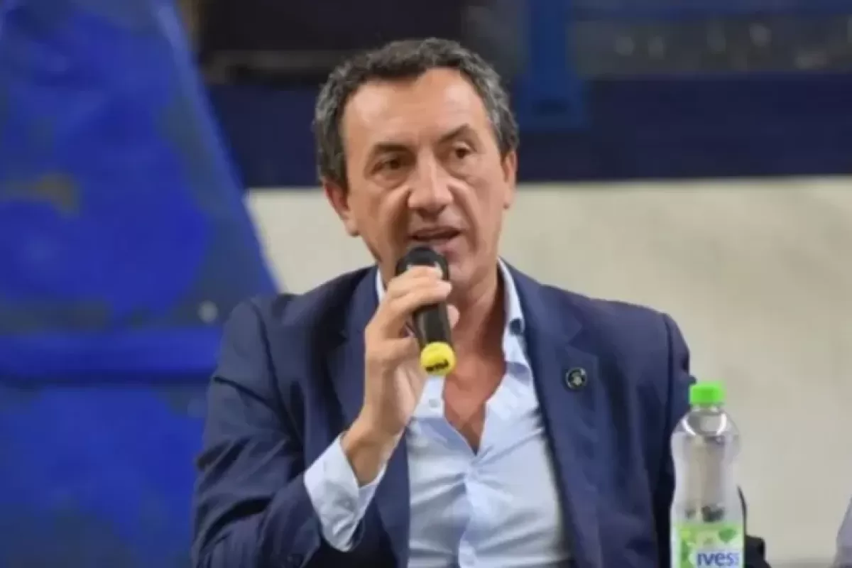 Denunciaron abandono, basura y riesgo sanitario en el Hip&oacute;dromo de La Plata bajo la gesti&oacute;n de Mariano Cowen