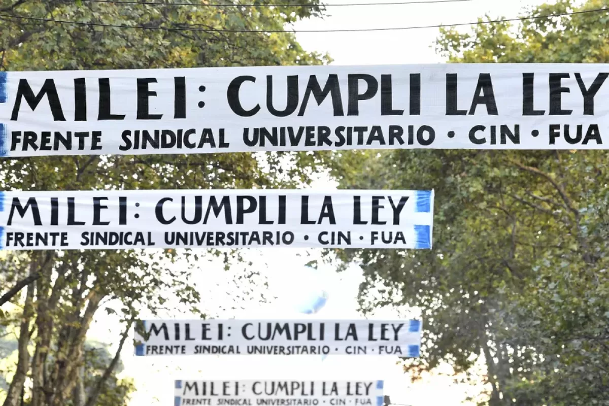 Comenz&oacute; la cuarta semana de paro en las universidades de todo el pa&iacute;s contra el ajuste de Milei