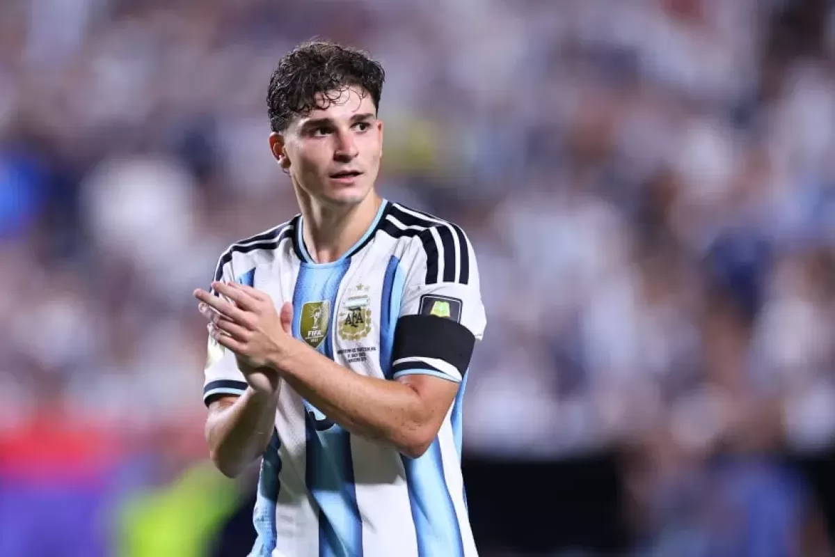VIDEO | Atl&eacute;tico Madrid blind&oacute; a Juli&aacute;n &Aacute;lvarez con un contundente mensaje antes de la final del Mundial