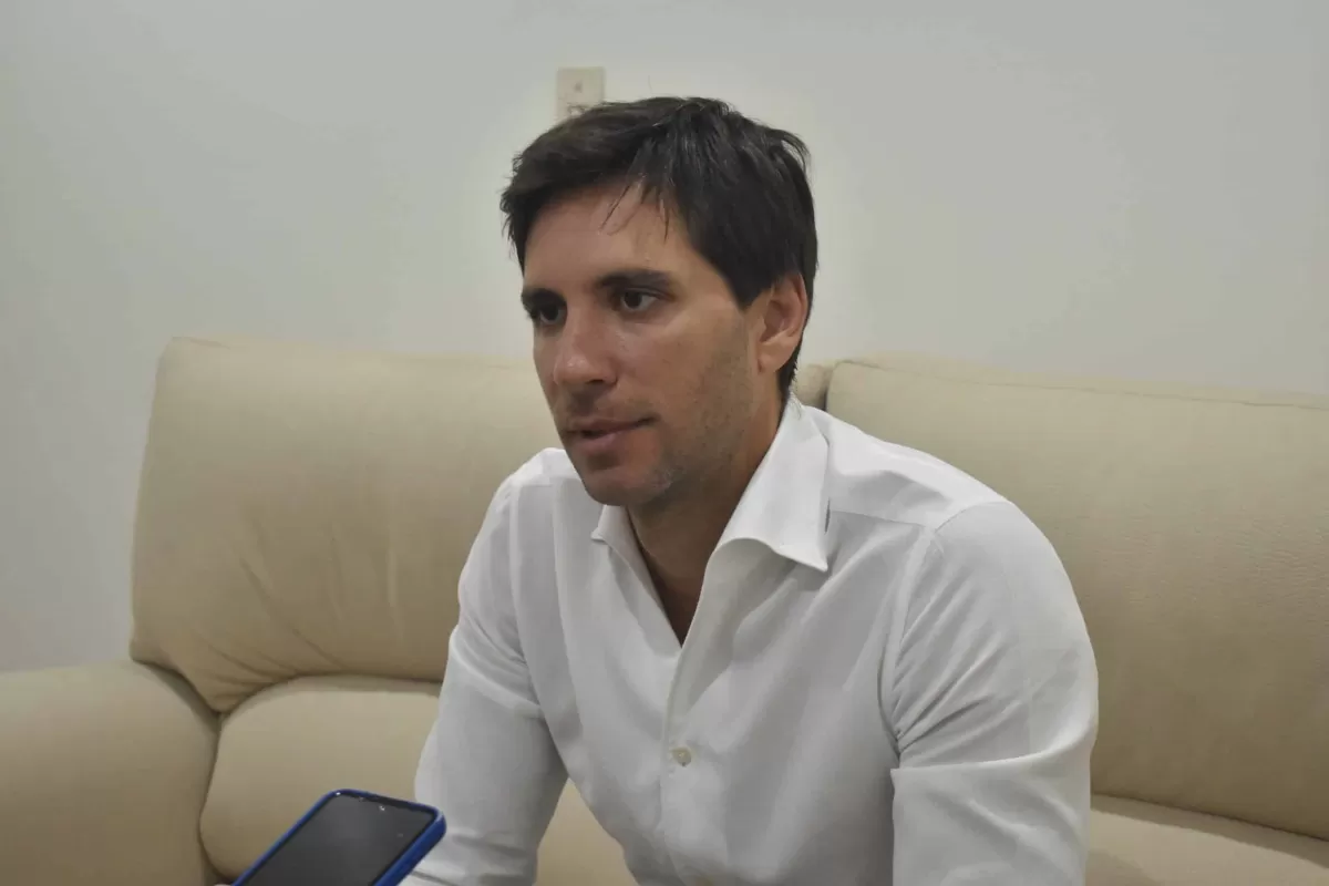 San Nicol&aacute;s: Passaglia insult&oacute;, escrach&oacute; a menores y us&oacute; el vandalismo para hacer campa&ntilde;a punitiva