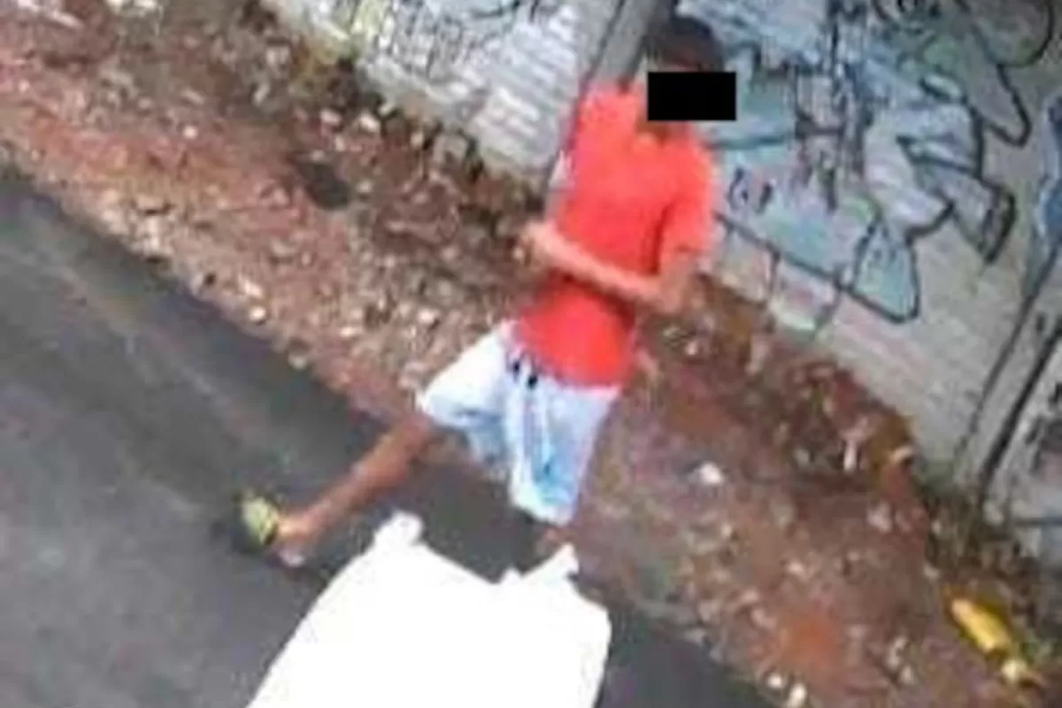 VIDEO | Quilmes: persigui&oacute; a una mujer, la manose&oacute; en la calle y escap&oacute;