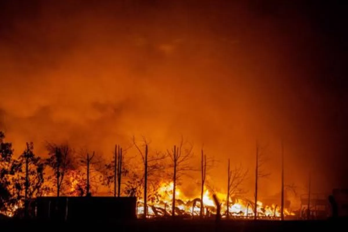 Las lluvias no alcanzan y los incendios siguen fuera de control en la Patagonia