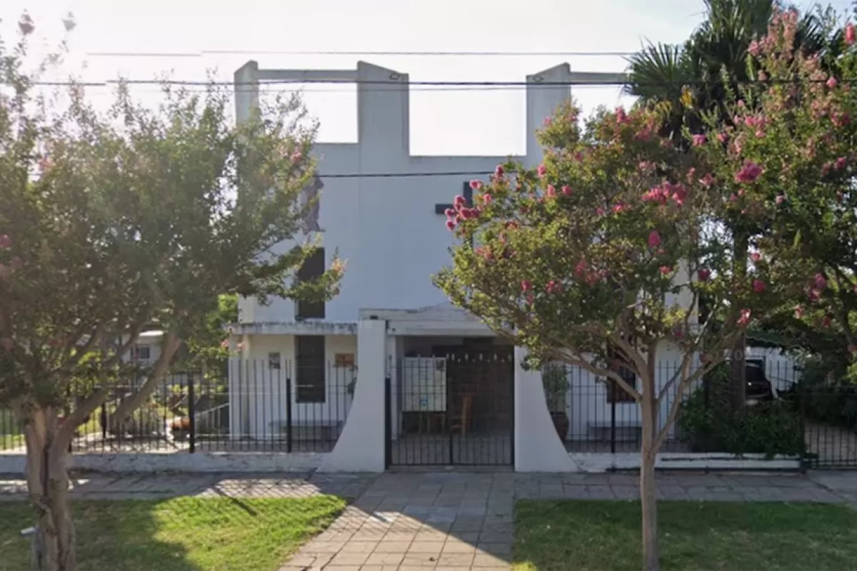 Robaron una parroquia en La Plata y se llevaron donaciones, dinero y una computadora