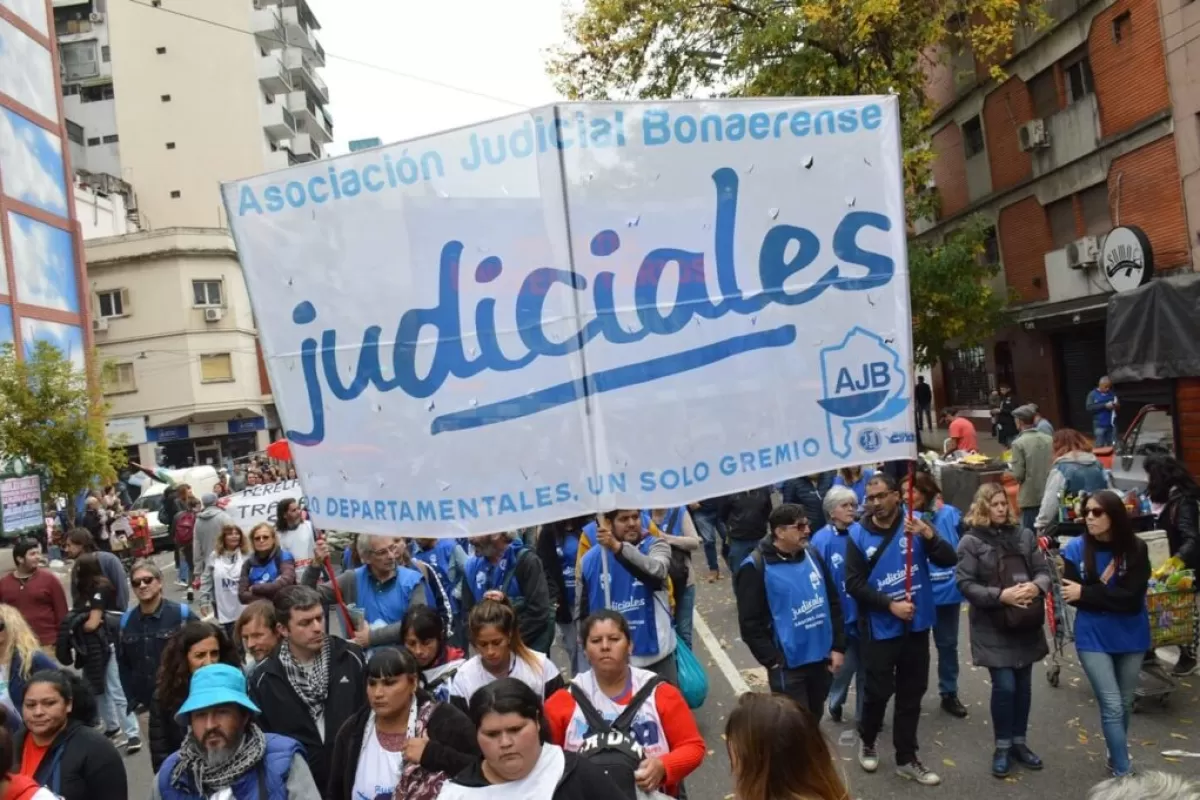 Judiciales de la provincia anunciaron una jornada de protesta contra la Suprema Corte