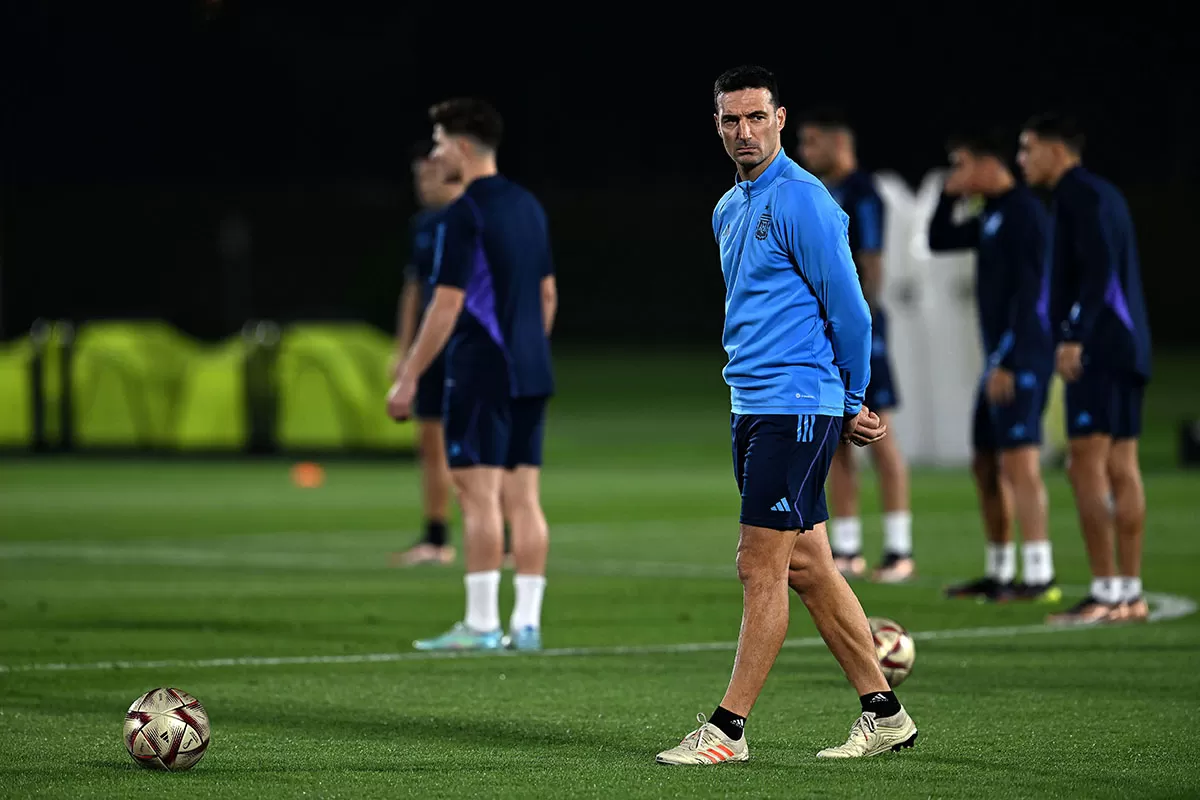 Scaloni define el equipo de la Selecci&oacute;n Argentina para enfrentar a Austria