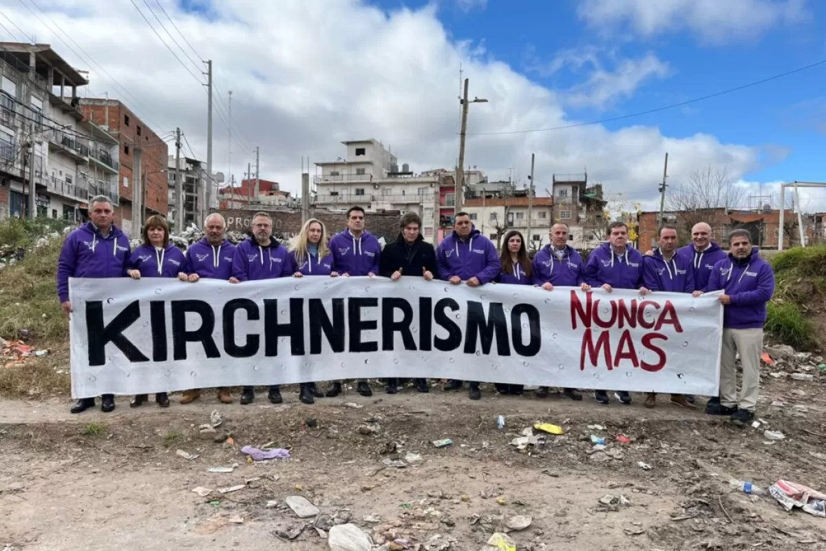 La Libertad Avanza reorganiz&oacute; su estrategia en la provincia y puso el foco en 2027