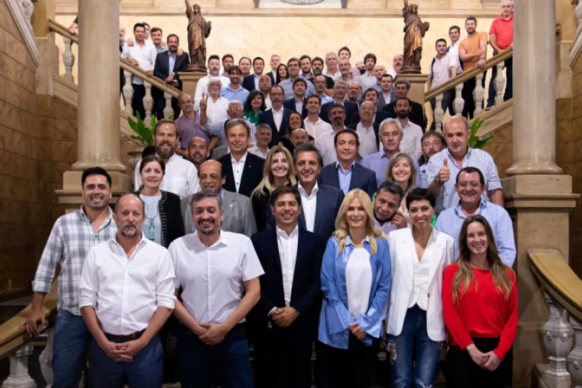 VIDEO | Intendentes peronistas en pie de guerra: cuestionan a la dirigencia nacional por la victoria de La Libertad Avanza