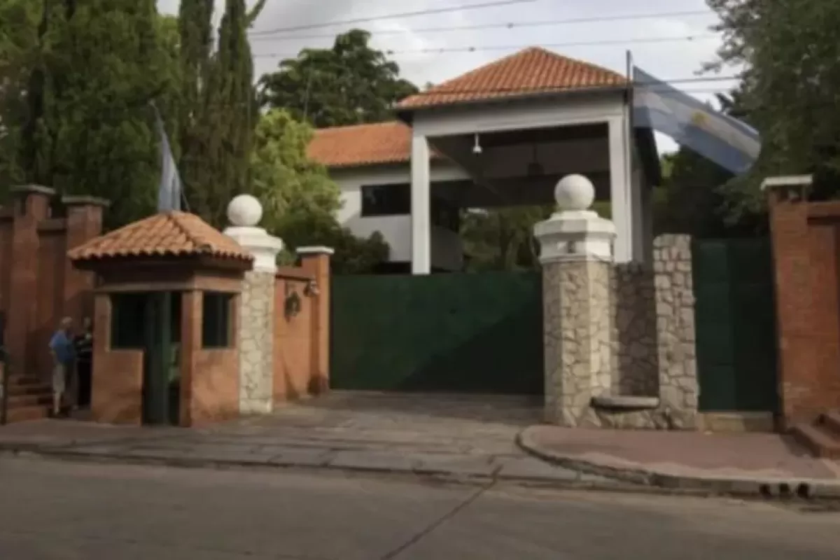 Investigan si el soldado hallado muerto en la Quinta de Olivos estaba siendo extorsionado por presos