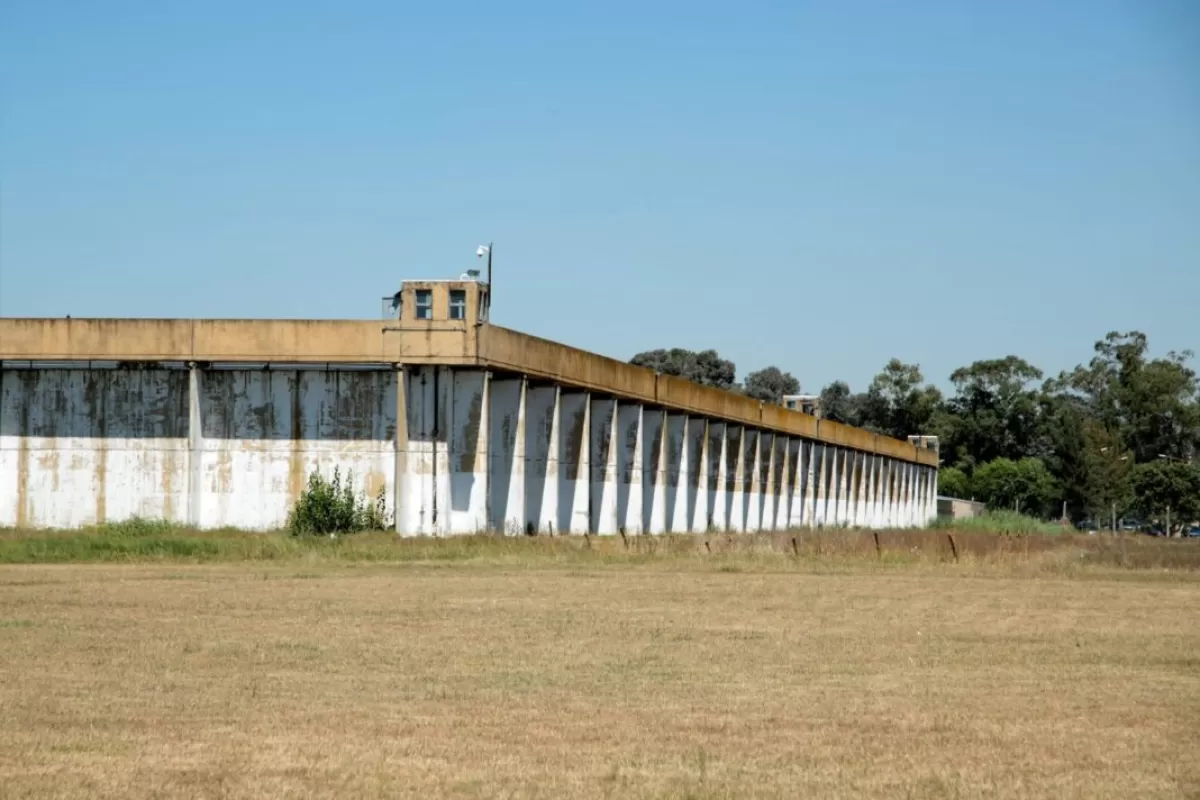 Un preso murió en la Unidad 24 de Florencio Varela y detuvieron a cinco agentes penitenciarios