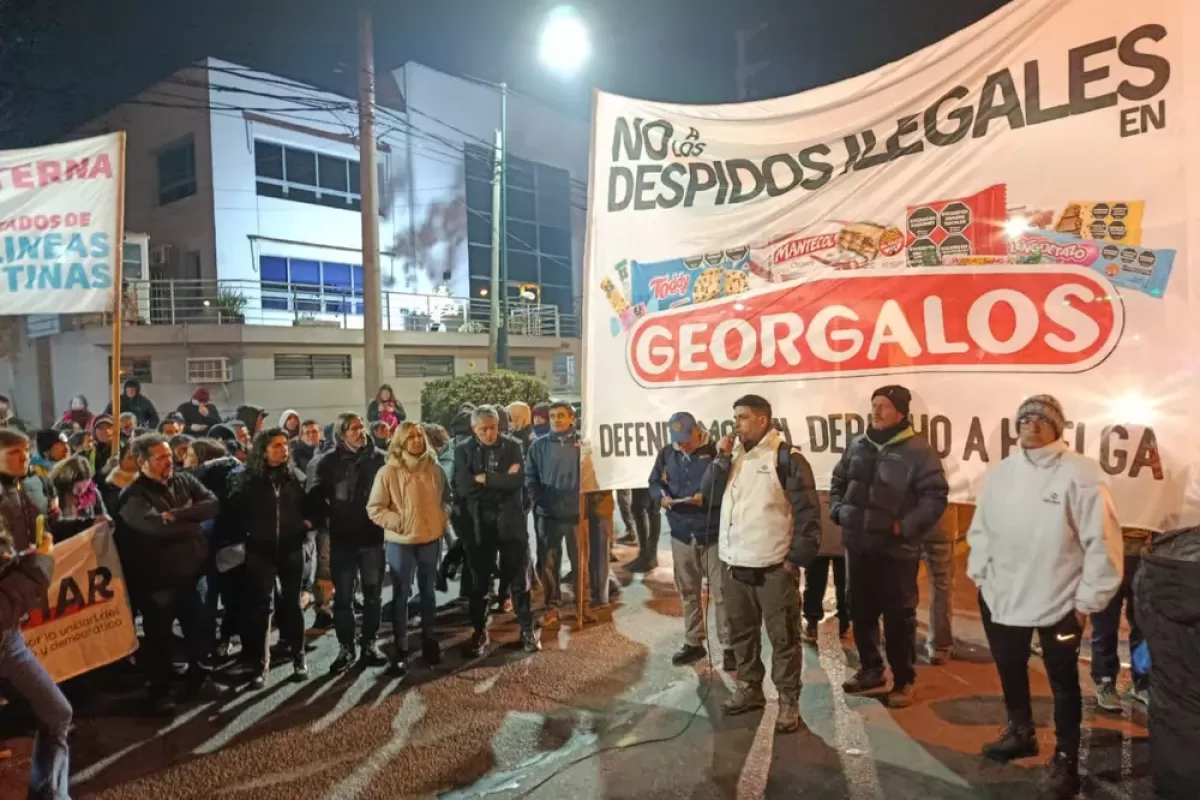 Se produjo un fuerte retroceso del trabajo formal y de la cantidad de empleadores en la provincia