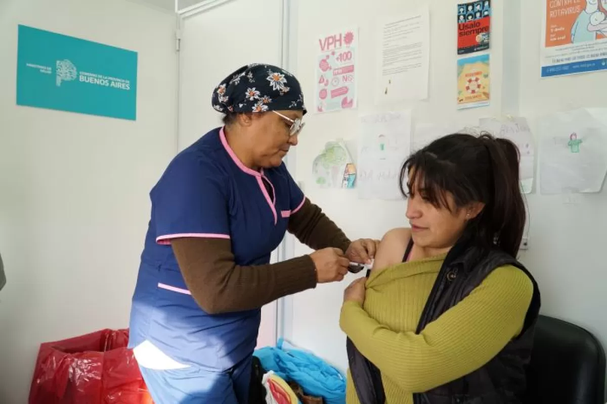 Avanza la campaña de vacunación contra el dengue en la provincia pero preocupa la baja concurrencia