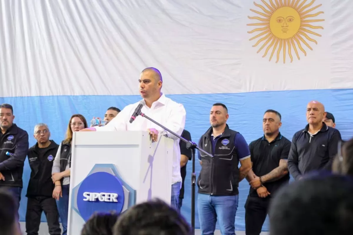 Paro total petrolero en Santa Cruz: el gremio paraliz&oacute; la actividad y escala el conflicto con las empresas