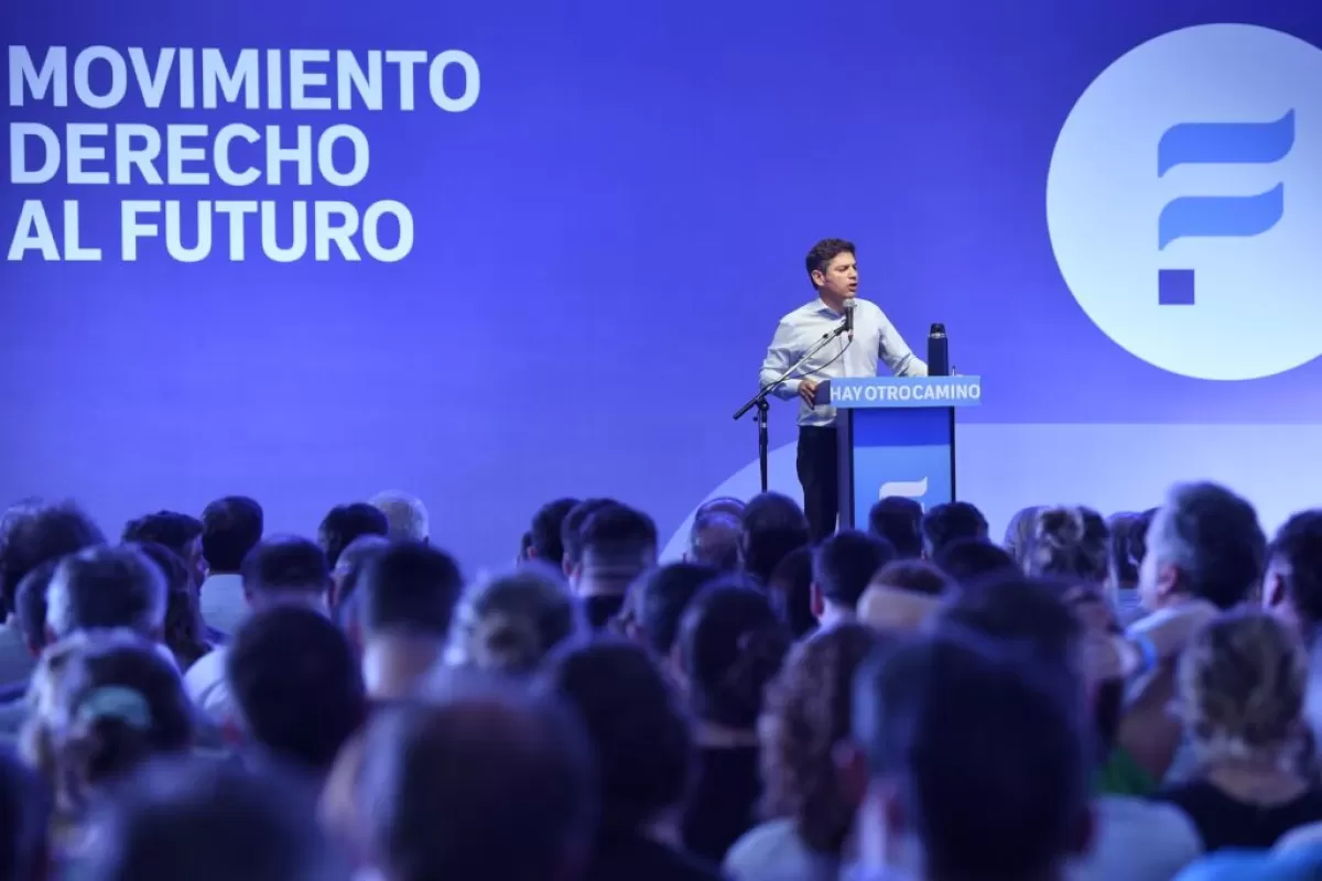VIDEO | Kicillof lanz&oacute; un curso pol&iacute;tico y militantes K lo cruzaron en pleno acto para exigir apoyo a Cristina