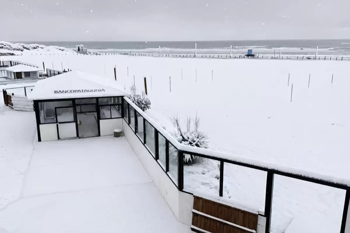 Mar del Plata amaneci&oacute; nevada y el fen&oacute;meno tambi&eacute;n lleg&oacute; a otras localidades
