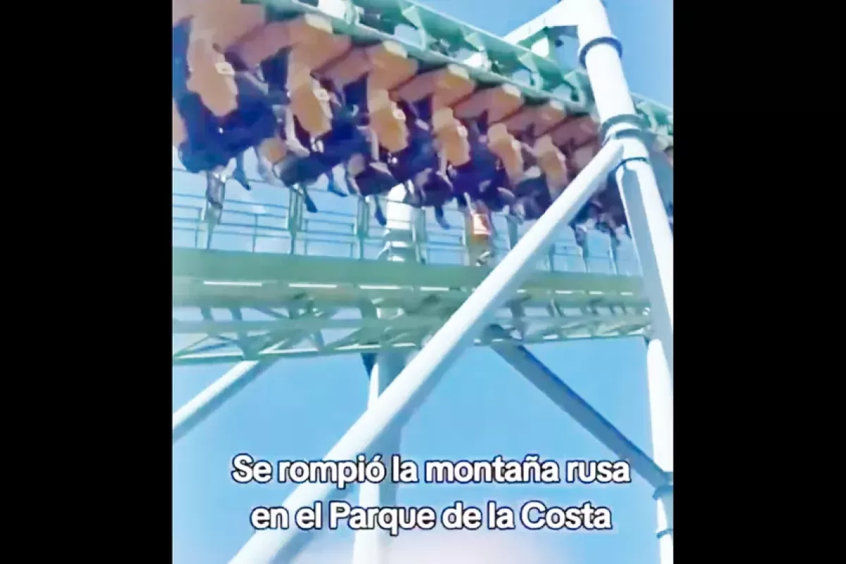VIDEO | Tigre: una monta&ntilde;a rusa del Parque de la Costa se detuvo durante 20 minutos en altura y gener&oacute; p&aacute;nico