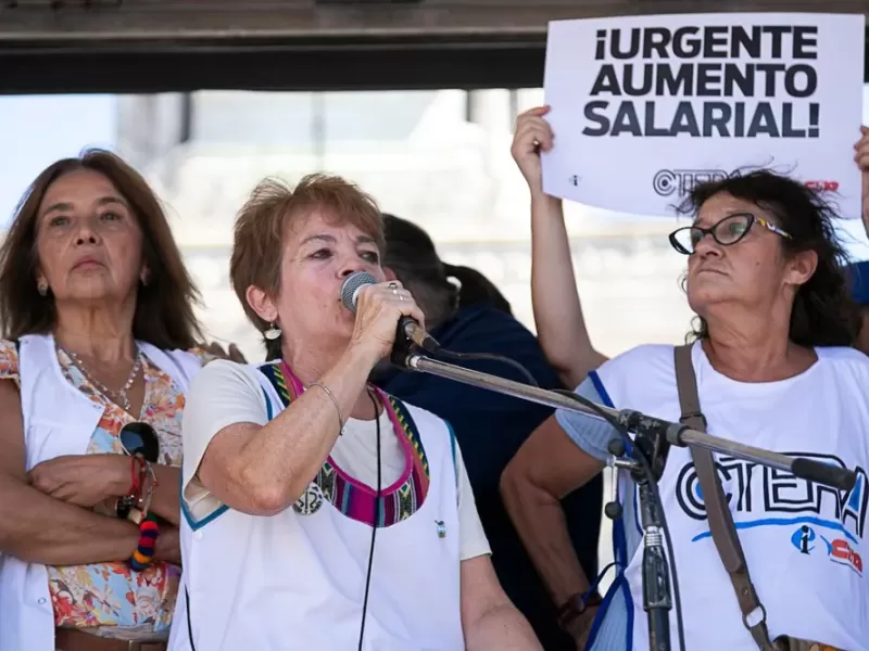 Los docentes votan y se abre una nueva etapa sin Baradel en Suteba