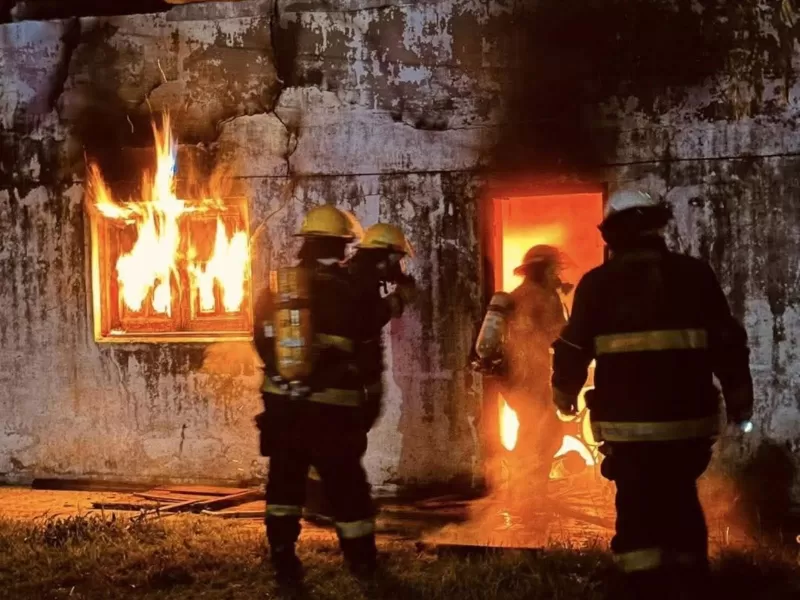 Conmoci&oacute;n en Pergamino: explot&oacute; una garrafa, una familia qued&oacute; en la calle y hay dos heridos graves