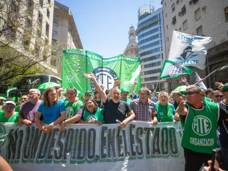 ATE convoca a un paro nacional con movilizaci&oacute;n por salarios y contra el ajuste