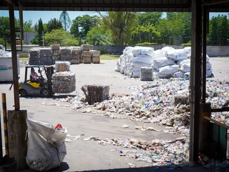 Cerr&oacute; una planta de reciclaje en Tigre y dej&oacute; 40 trabajadores en la calle