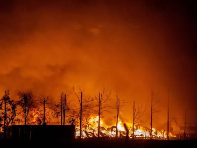 Las lluvias no alcanzan y los incendios siguen fuera de control en la Patagonia