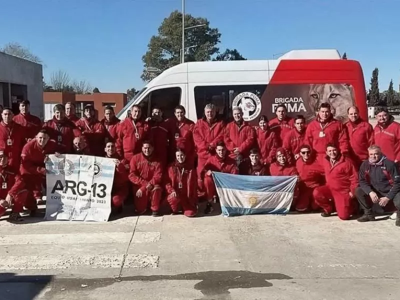 Bomberos bonaerenses viajaron a Venezuela para colaborar tras el terremoto