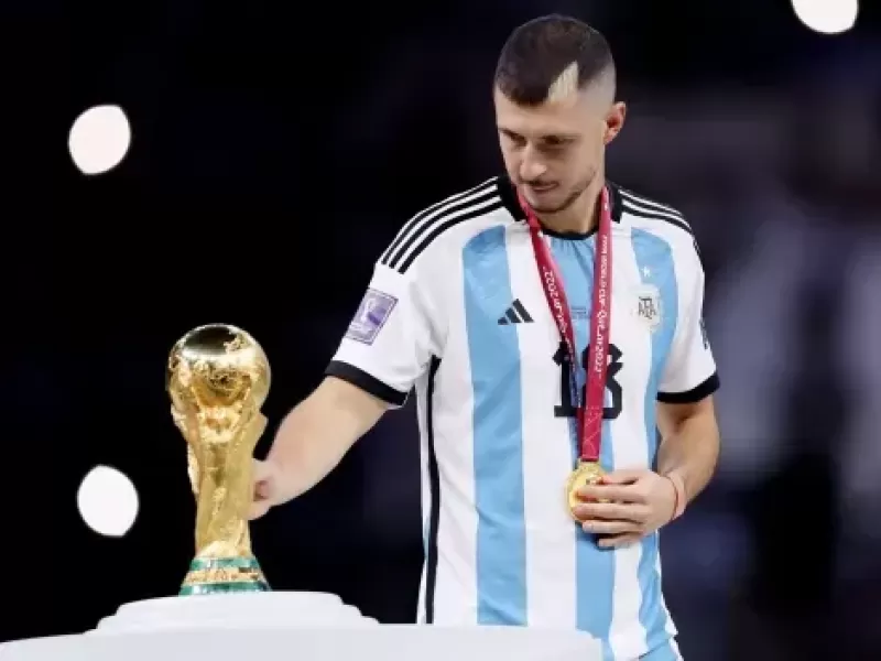 Guido Rodr&iacute;guez pica en punta para reemplazar a Balerdi en la lista de Scaloni