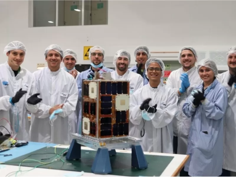 La UNLP se mete en Artemis II con ATENEA, el sat&eacute;lite argentino que viajar&aacute; al espacio profundo