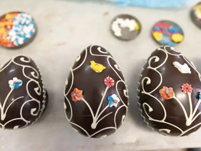 Huevos de Pascua por las nubes: aumentos de hasta 49 por ciento golpean el bolsillo de los trabajadores