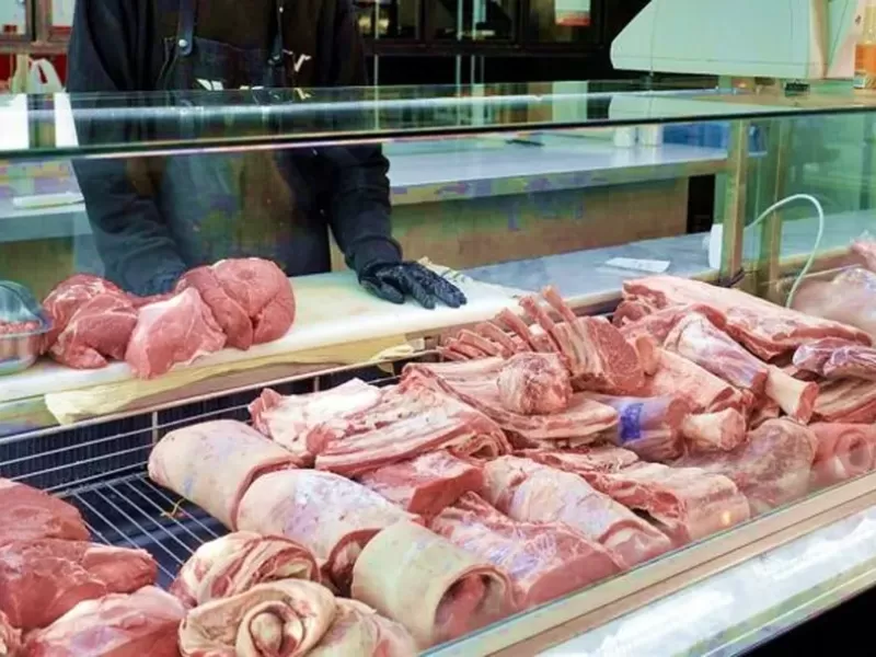 El consumo privado cay&oacute; 1,5 por ciento en enero y volvi&oacute; a mostrar se&ntilde;ales de retracci&oacute;n