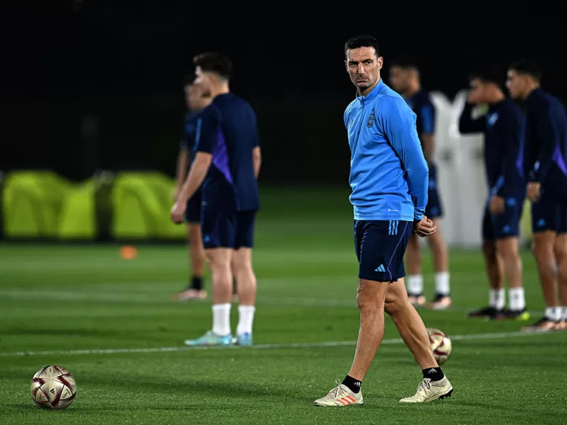 Scaloni define el equipo de la Selecci&oacute;n Argentina para enfrentar a Austria