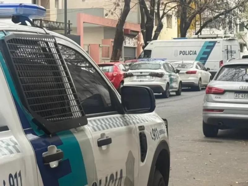 Una joven de Dolores muri&oacute; tras caer desde un quinto piso en La Plata