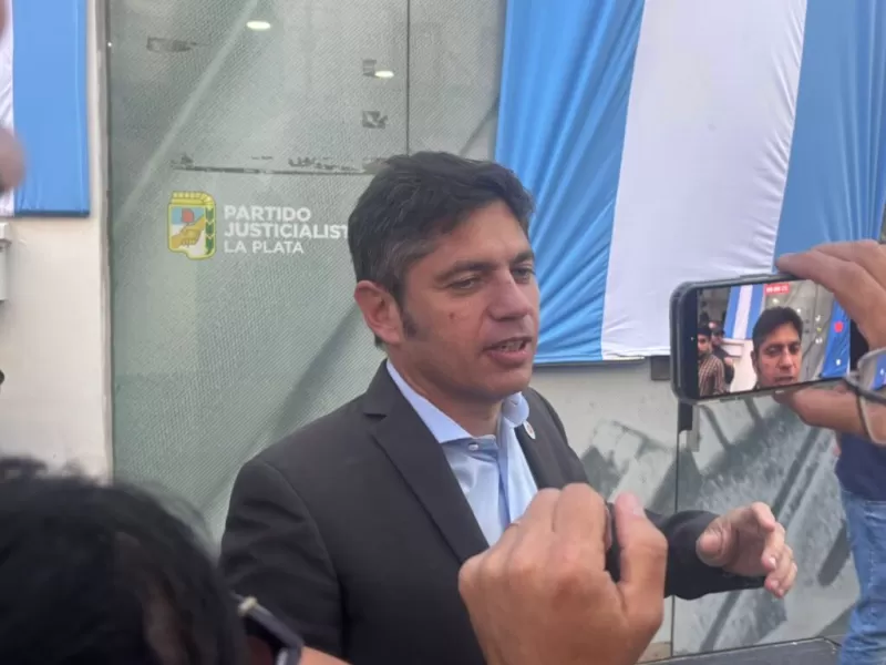 Kicillof asumi&oacute; en el PJ y lanz&oacute; una afiliaci&oacute;n masiva en medio de tensiones internas