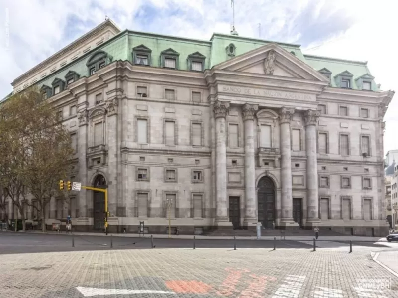 Confirmaron que el Banco Naci&oacute;n otorg&oacute; 1120 cr&eacute;ditos hipotecarios a funcionarios y dirigentes pol&iacute;ticos durante la gesti&oacute;n de Milei