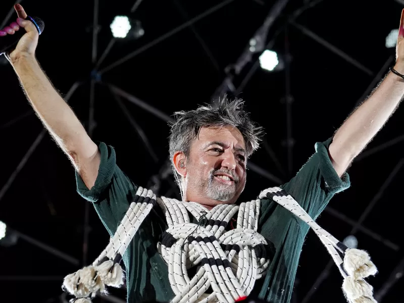 VIDEO | Babas&oacute;nicos encabez&oacute; una jornada masiva en el cierre de Rock en Baradero