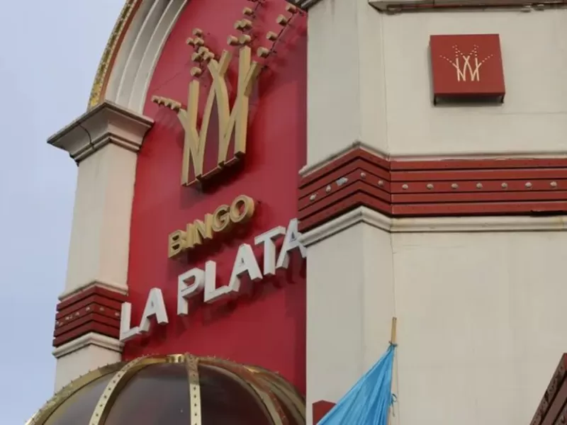 Falleci&oacute; una mujer en el ba&ntilde;o del bingo de La Plata