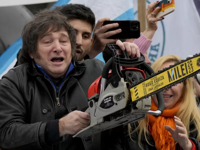 Un informe advirti&oacute; una fuerte ca&iacute;da del empleo registrado y del n&uacute;mero de empresas durante la gesti&oacute;n Milei