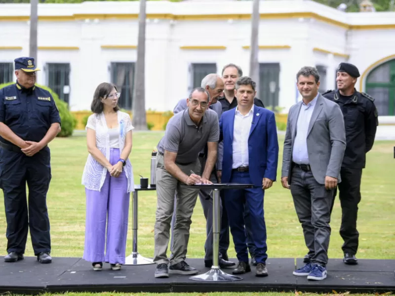 El intendente camporista de Azul recibir&aacute; asistencia de Kicillof para completar el pago del aguinaldo adeudado