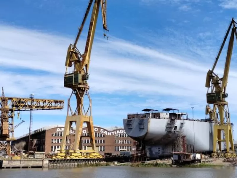 VIDEO | Kicillof defendi&oacute; el Astillero R&iacute;o Santiago y cuestion&oacute; la falta de inversi&oacute;n del Gobierno nacional