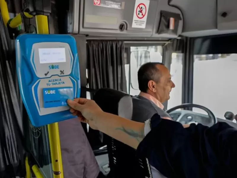 Golpe al bolsillo: el boleto de colectivo subi&oacute; 31 por ciento y el m&iacute;nimo trep&oacute; a 650 pesos