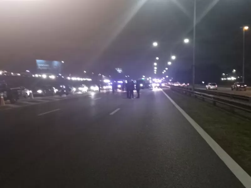Un nene de 9 años murió atropellado tras ingresar con su bicicleta a la autopista en Pilar