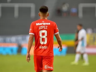 Kevin L&oacute;pez qued&oacute; en el aire tras rechazos de Col&oacute;n e Instituto