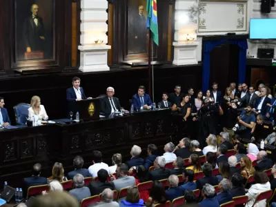 VIDEO | Kicillof inaugur&oacute; el per&iacute;odo de sesiones con un duro ataque a Milei y un mensaje electoral hacia 2027