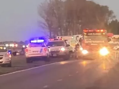 Choque frontal en la ruta 3 en Las Flores dej&oacute; cinco muertos y dos heridos