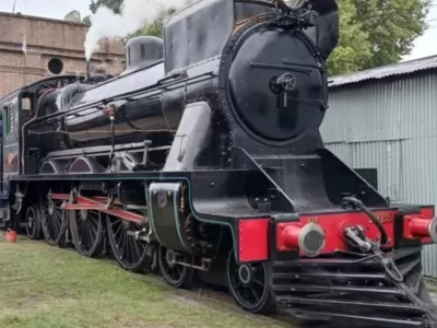 VIDEO | Una locomotora de 1927 volvi&oacute; a circular y emocion&oacute; a tres pueblos