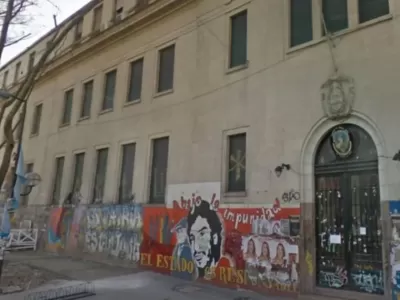 Grave mensaje en la Universidad de La Plata: amenazaron con entrar a la Facultad de Artes armados para "matar a los zurdos de mierda"